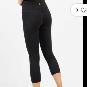 Zyia crop 20 in light n tight